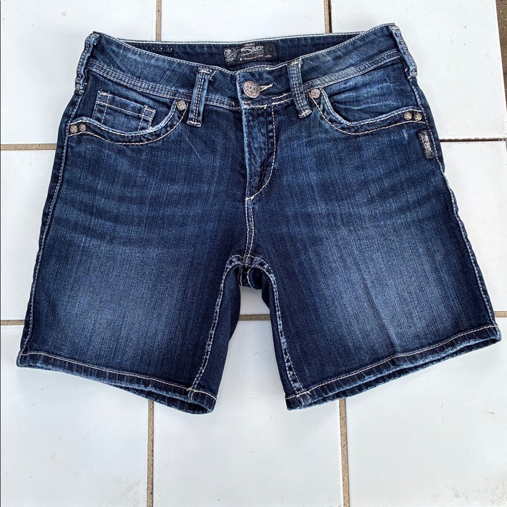 Y2K Silver Jeans Suki Mid Short Size 29 Dark Blue Wash Shorts Jean Denim